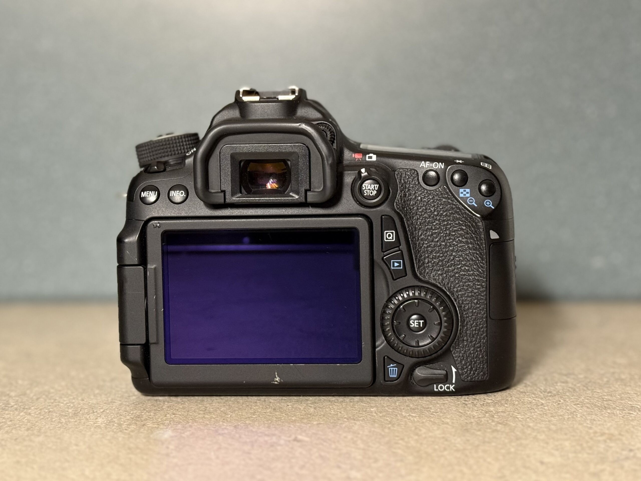 Használt Canon EOS 70D aps-c szenzoros tükörreflexes fényképezőgép újszerű