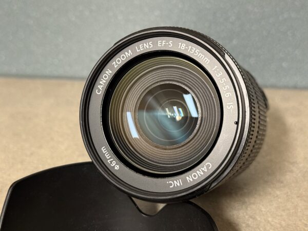 Használt Canon EF-S efs 18-135mm 18-135 IS objektív garancia Frontlencse
