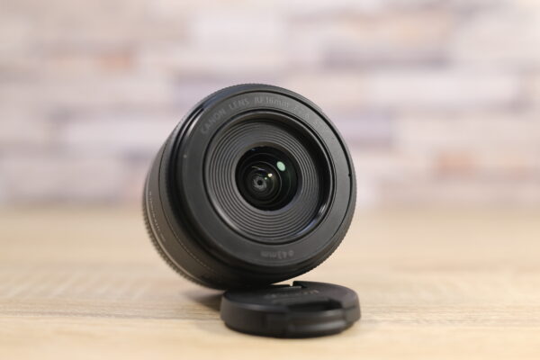 Használt Canon RF 16mm f2.8 STM objektív