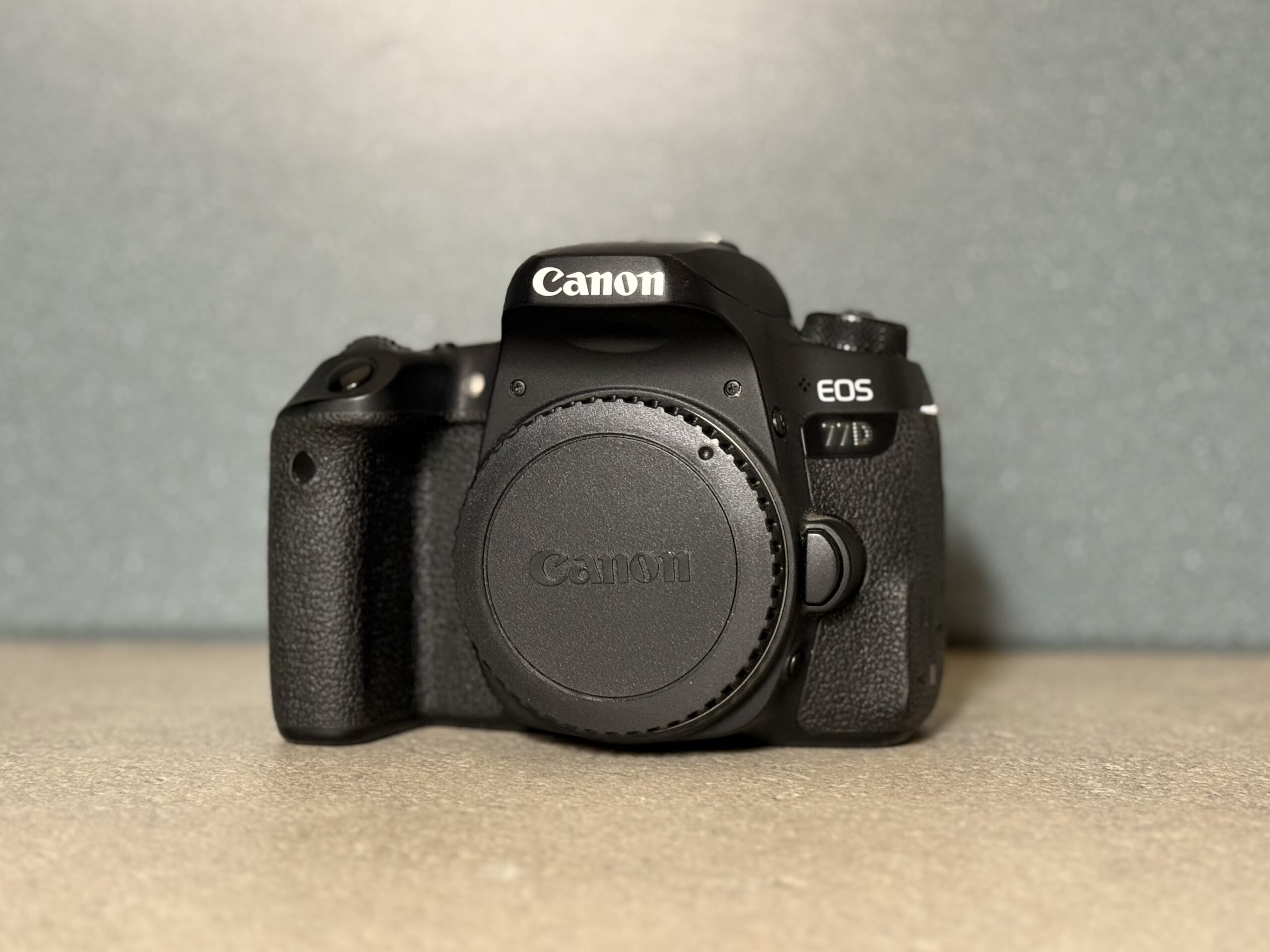 Használt újszerű canon eos 77d dslr tükörreflexes fényképező fényképezőgép garancia