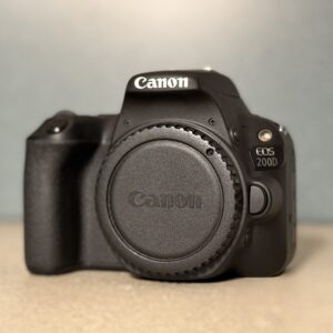 Használt Canon EOS 200D tükörreflexes aps-c fényképező fényképezőgép garancia